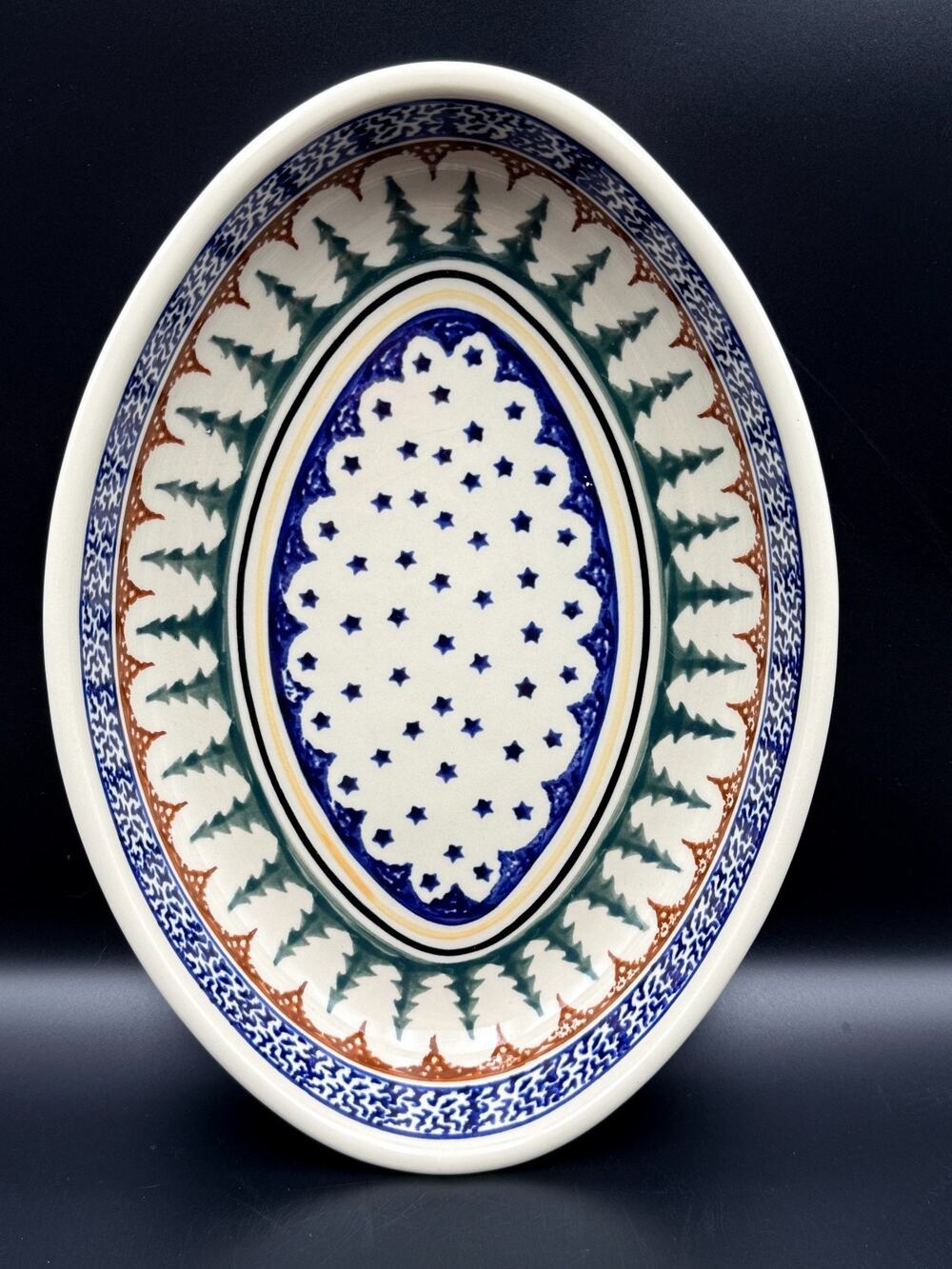 Boleslawiec Polish Pottery Oval Baker Casserole Evergreen Christmas Trees 12x8.5